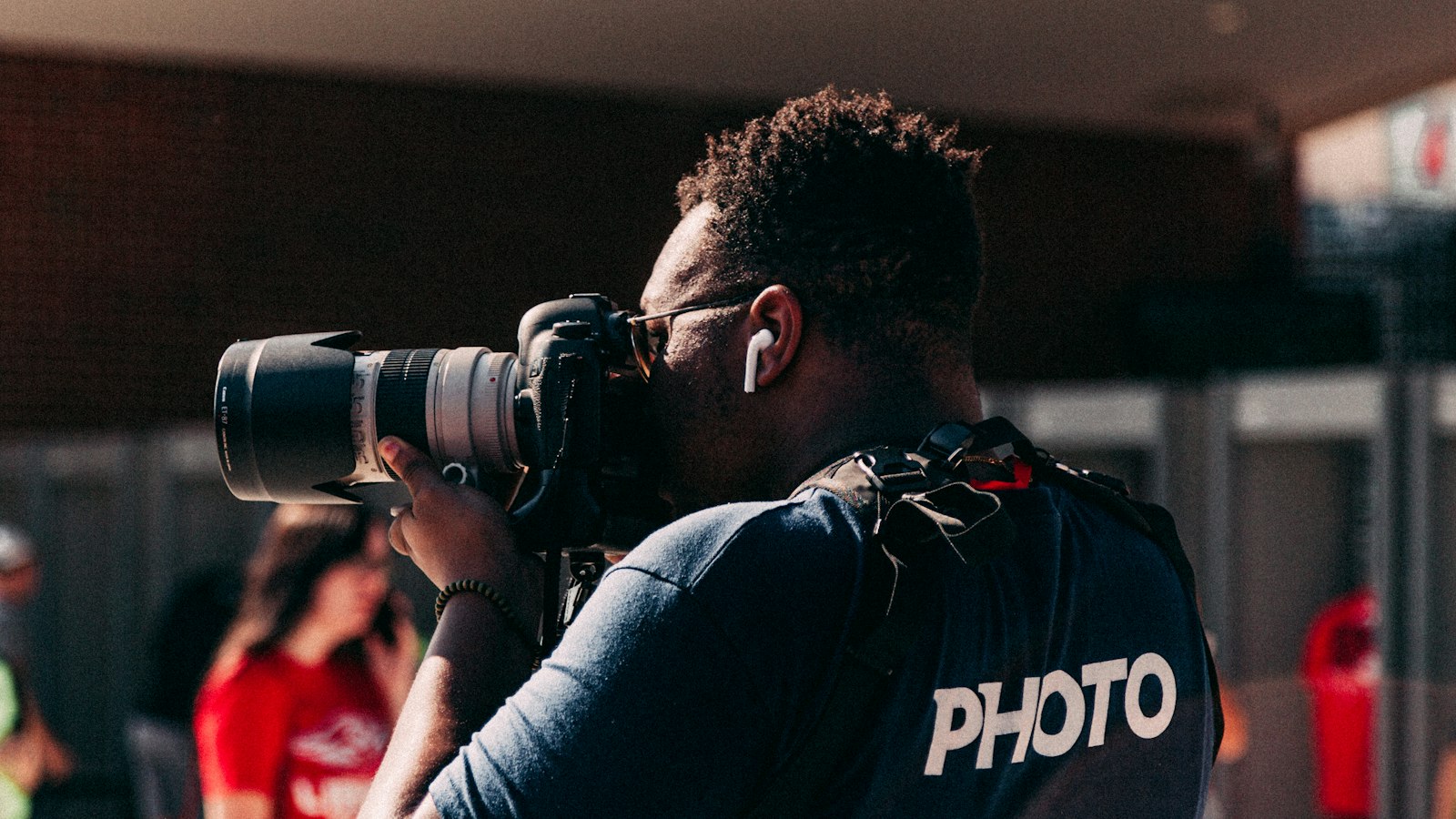How to Start a Photography Business in Uganda: Gear, Pricing and Clients