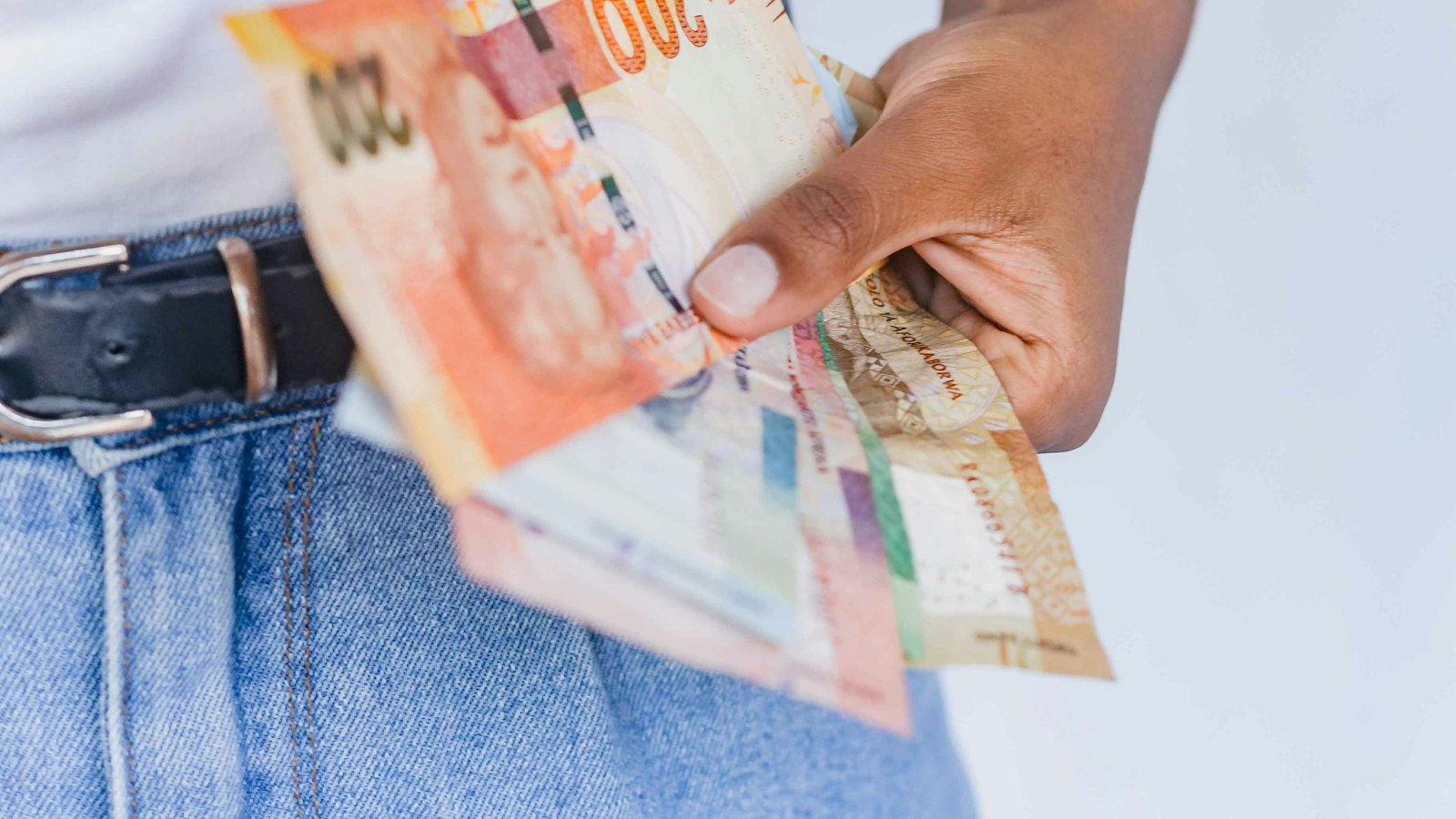 PAYE in Uganda: Tax Rates and How to Calculate Your Net Salary (With Examples)
