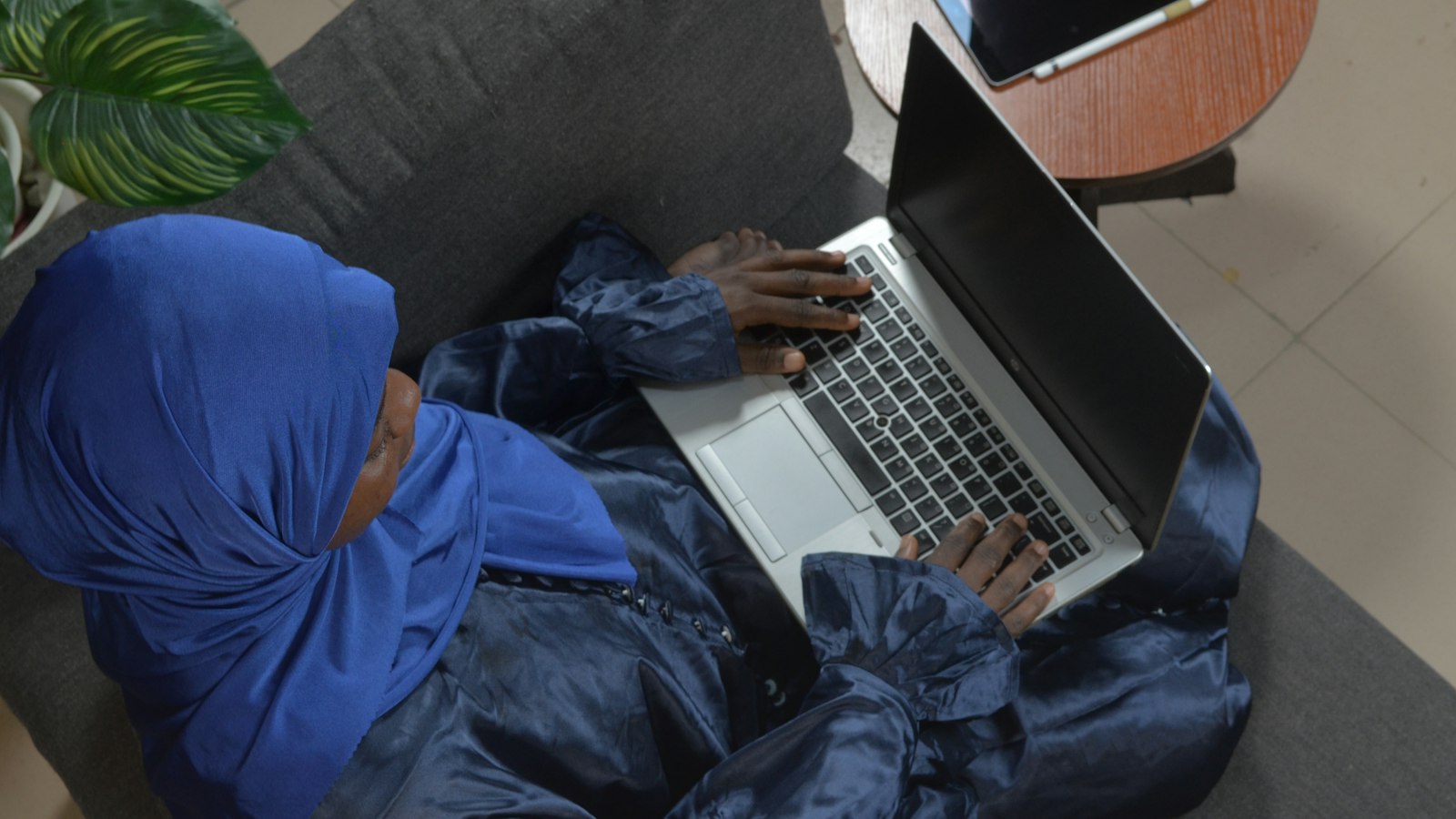 Freelancing in Uganda: How to Earn Online From Home in Africa